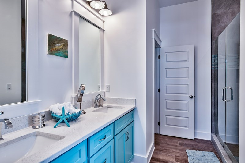 Master bath, walk-in tiled shower